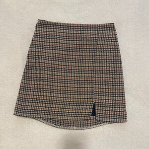 Old Navy High-Waisted Mini Skirt Size Small